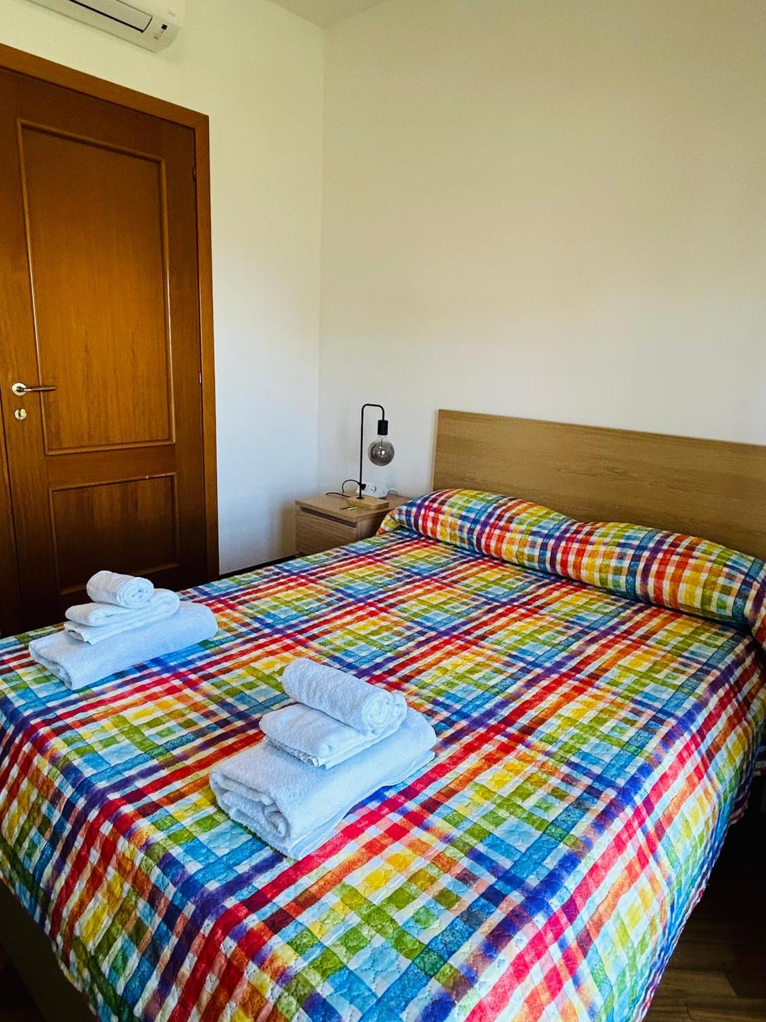 The House Room Aeroporto Fiumicino Dış mekan fotoğraf