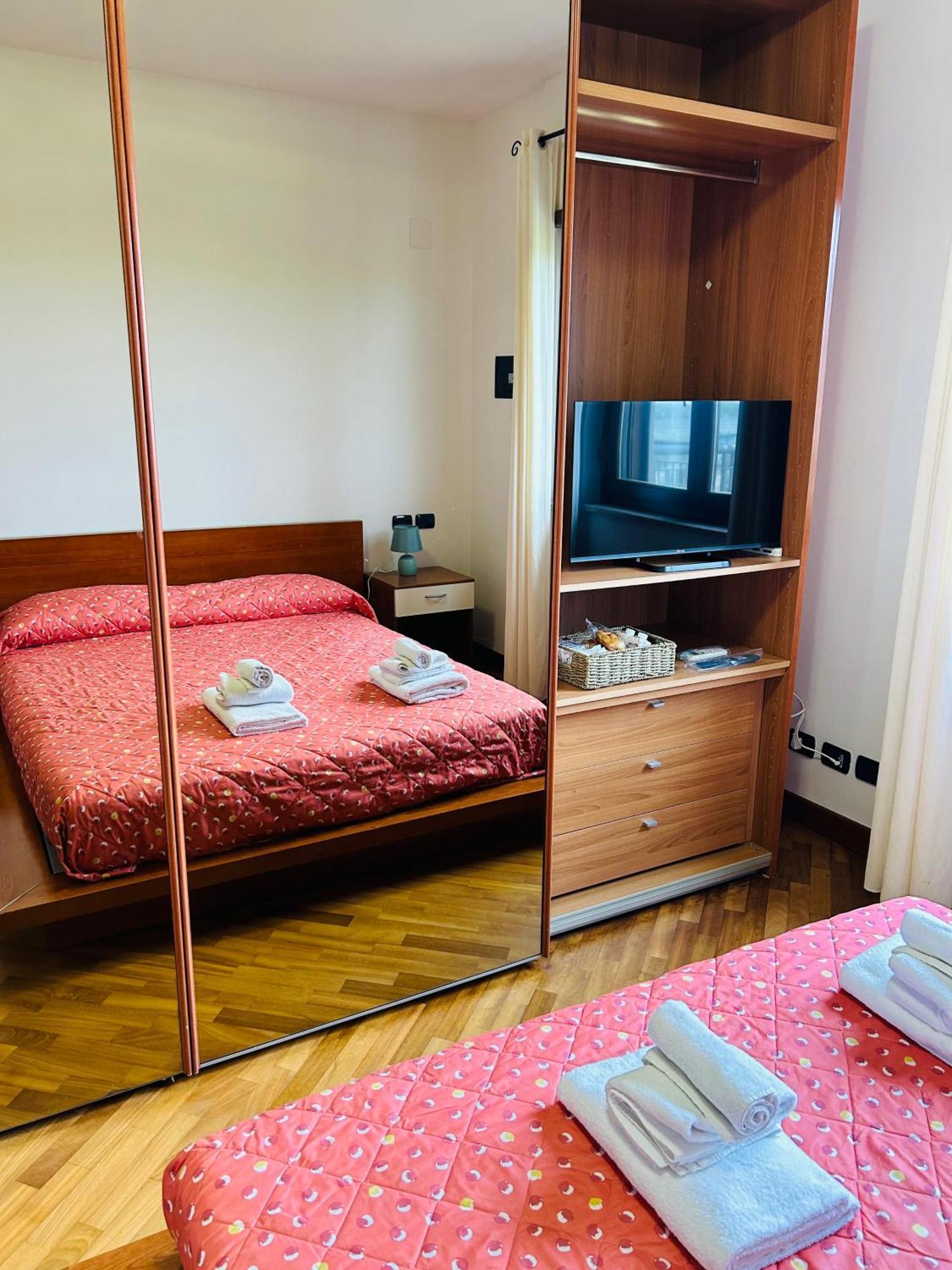 The House Room Aeroporto Fiumicino Dış mekan fotoğraf