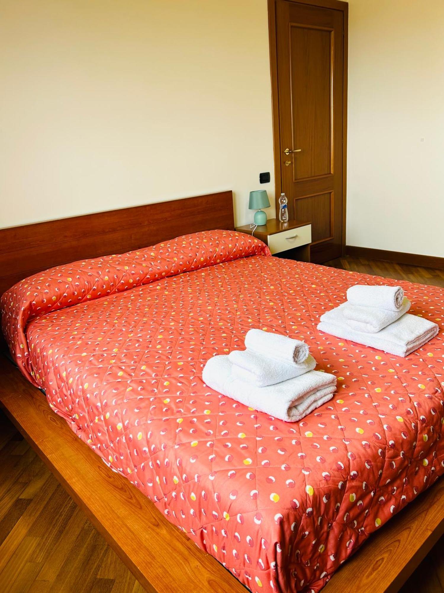 The House Room Aeroporto Fiumicino Dış mekan fotoğraf